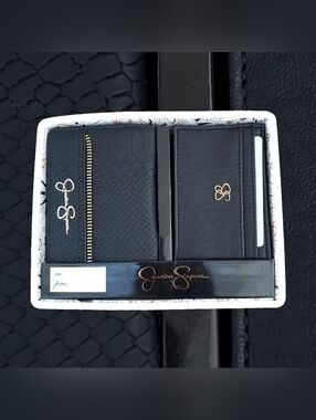(NWT) Jessica Simpson Wallet And Card Case Gift Box Set - Black